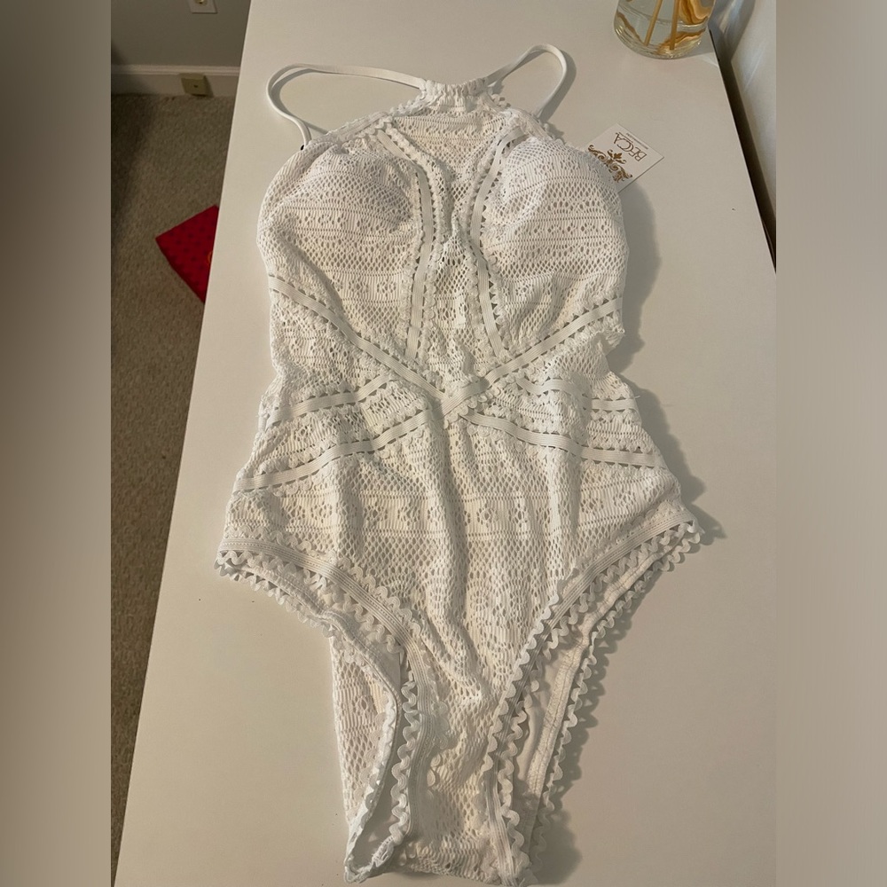 Becca one piece swimsuit